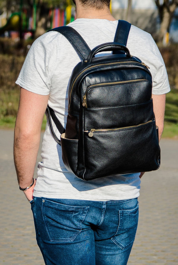 Férfi Hátizsák Valódi Bőrből - Pretta 500 Fekete